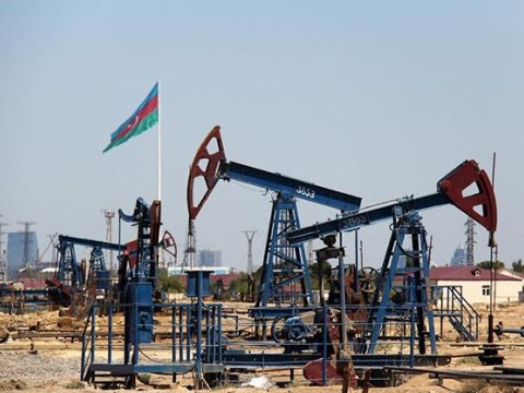 Azərbaycan neftinin qiyməti 1 dollardan çox bahalaşıb