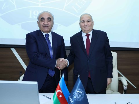 UNEC-də Səadət Qəndilova və Arif Şəkərəliyevin yubiley tədbiri keçirilib