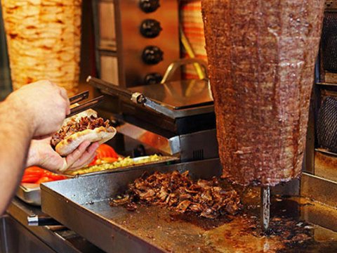 Dönər yalnız bu ətdən hazırlana bilər&nbsp;- Yeni qayda