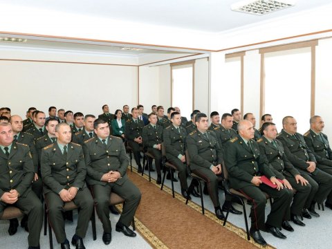 Ədliyyədə rütbəli&nbsp;işçilərin&nbsp;maaşı dəyişəcək