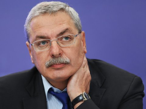 Keçmiş nazir müavini saxlanıldı