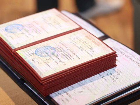 Diplom tanınması ilə bağlı yalan vədlər verilir - XƏBƏRDARLIQ