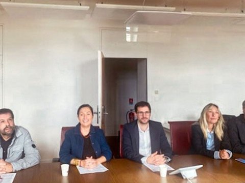 Korsikanın siyahıya daxil olunmasını tələb etdilər