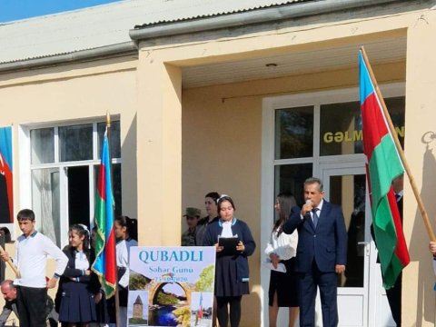 Aşağı Mollu kənd tam orta məktəbində Qubadlı Şəhəri Günü&nbsp;- FOTO