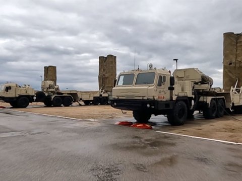 Ordumuzun döyüş texnikaları hazır vəziyyətə gətirilir - VİDEO