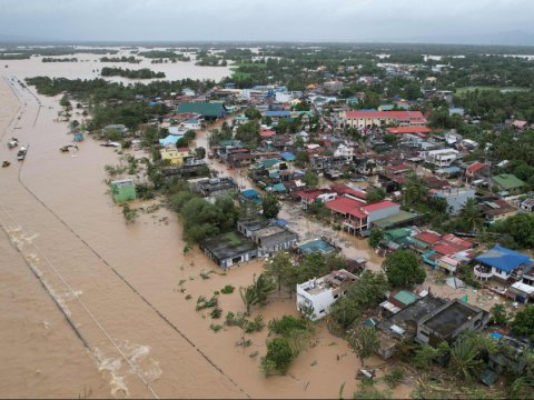Qasırğa 81 nəfərin həyatına son qoydu&nbsp;