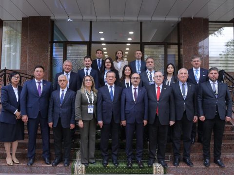 Milli Məclisin üzvləri Özbəkistanda səfərdədir