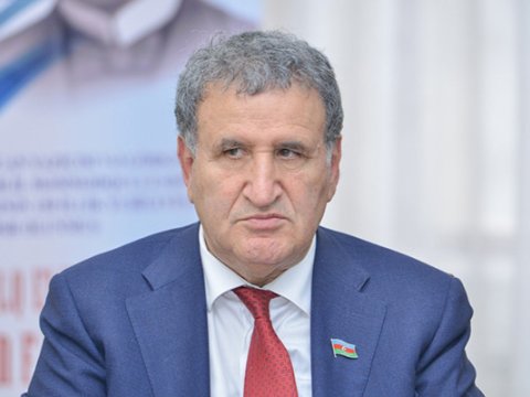 İsa Həbibbəyli baş redaktor oldu