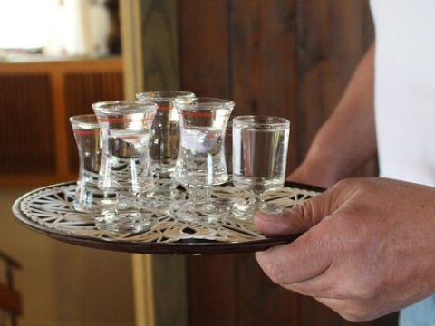 Azərbaycanda araq bahalaşacaq - SƏBƏB