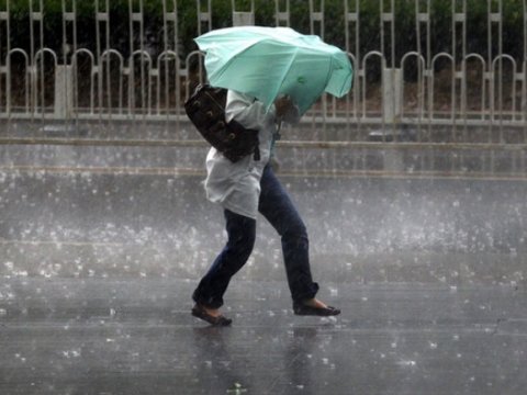 Leysan yağışlar Bakıda günün ikinci yarısınadək davam edəcək - Rəsmi
