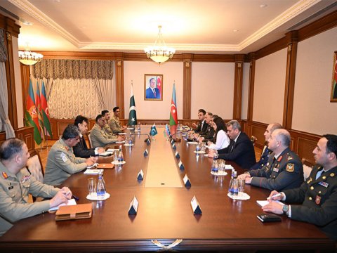 Azərbaycan-Pakistan hərbi əməkdaşlığı müzakirə edildi -&nbsp;VİDEO