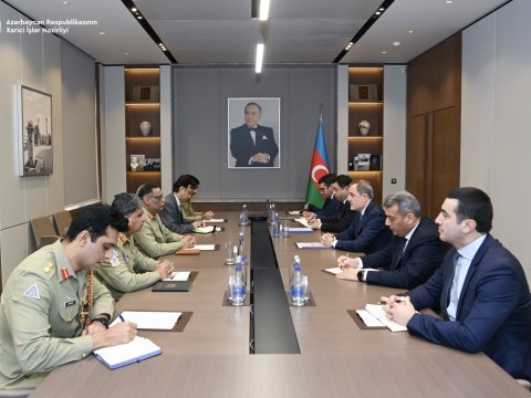 Ceyhun Bayramov pakistanlı&nbsp;generalla görüşüb - FOTO