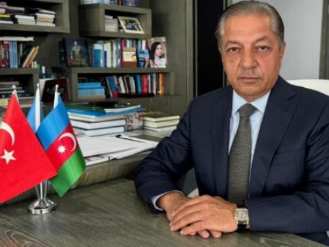 &ldquo;Hər bir Türkün iki Vətəni var:&nbsp;biri doğulduğu ölkə, ikincisi Türkiyə!&rdquo;