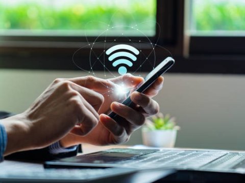 Ödənişsiz &ldquo;Wi-Fi&rdquo;dən istifadə edərkən ehtiyatlı olun! - XƏBƏRDARLIQ