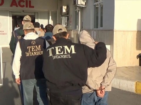 İstanbulda əməliyyat keçirilib - 18 nəfər saxlanıldı