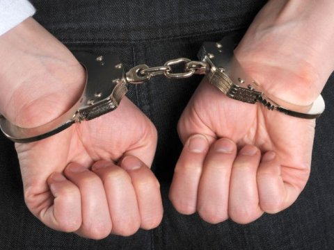 Sürücünü soyan "sərnişin"lər saxlanıldı