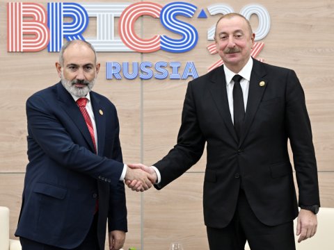 İlham Əliyevlə Paşinyan Budapeştdə görüşəcək?