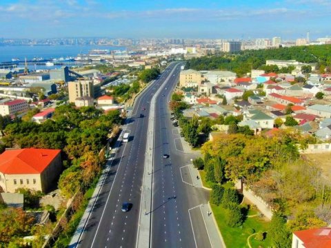 8 Noyabr prospektində əsaslı təmir işləri yekunlaşır