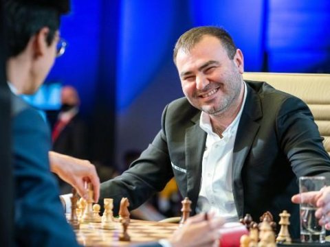 Şəhriyar Məmmədyarov üç pillə irəlilədi