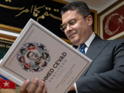 &ldquo;Xarı Bülbül&rdquo; bütün türk dünyasının rəmzidir