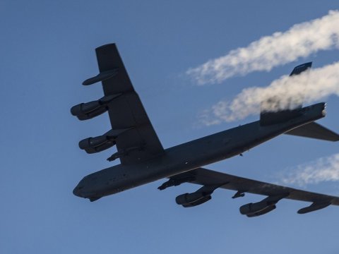 Amerikanın&nbsp;bombardmançı təyyarələri Yaxın Şərqdə