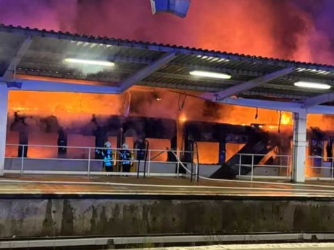 Almaniyada yük qatarında YANĞIN