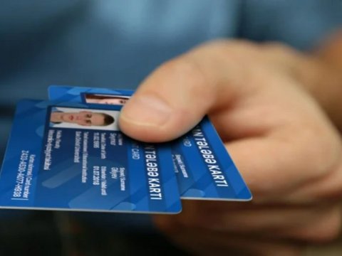 Azərbaycanda &ldquo;TələbəPlus&rdquo; kartlarının verilməsinə başlanıldı