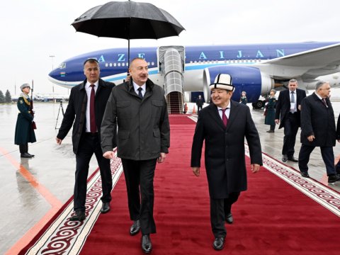 İlham Əliyev Qırğızıstana GETDİ