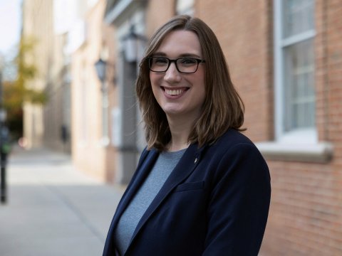 ABŞ-da ilk dəfə transgender qadın Konqresə üzv seçilib