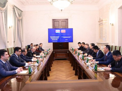 Baş prokuror Çin nümayəndə heyəti ilə görüşüb