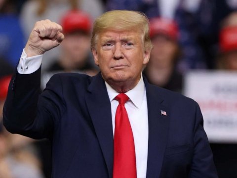 Tramp bu tarixdə and içəcək