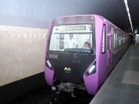 Bu gündən onlar üçün metrodan istifadə pulsuzdur
