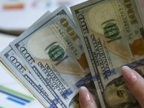 Tramp seçildi, dollar bahalaşdı - Bəs manat?