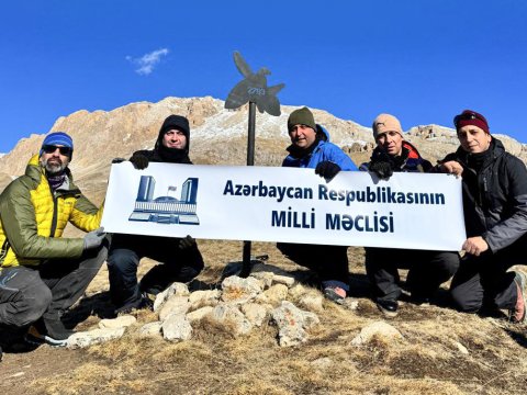 Komitə sədrləri “Xarıbülbül zirvəsi”ndə - FOTO