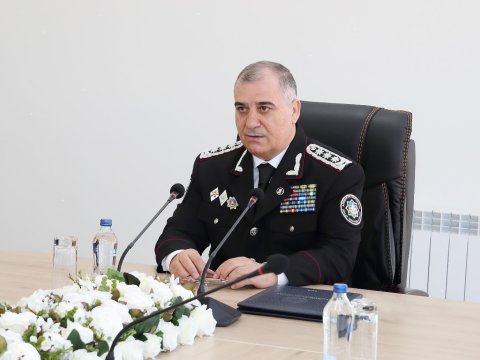 Milli Qəhrəman Əli Nağıyevi təbrik etdi - FOTO