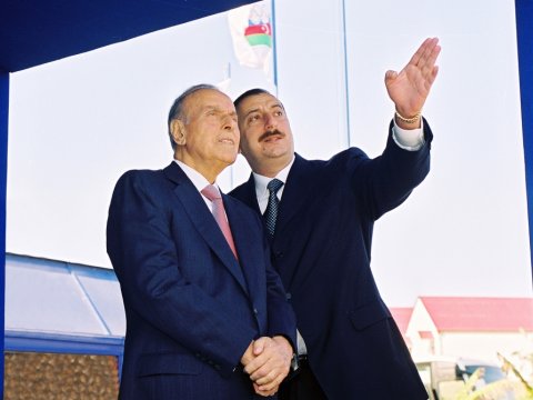 Konstitusiyanın qəbul edilməsindən 29 il keçir