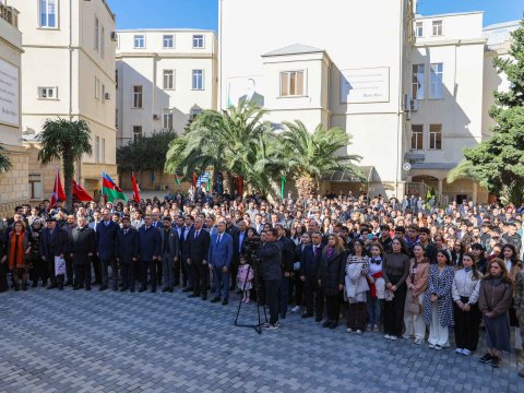 Zəfər Günü UNEC-də böyük təntənə ilə qeyd edilib - VİDEO