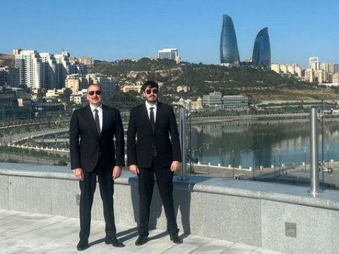 Mehriban Əliyeva Zəfər parkı və Bayraq Meydanından&nbsp;paylaşım etdi