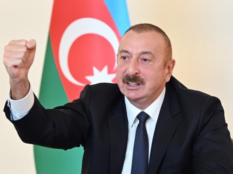 Qərb havadarları Ermənistandan &ldquo;sülh göyərçini&rdquo; düzəltmək istəyirlər - Prezident