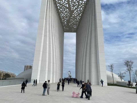 Azadlığa açılan qapı - Zəfər parkından REPORTAJ