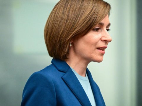 Maya Sandunun mandatı təsdiqləndi