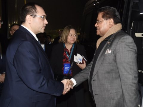 Surinam Prezidenti Azərbaycana gəldi