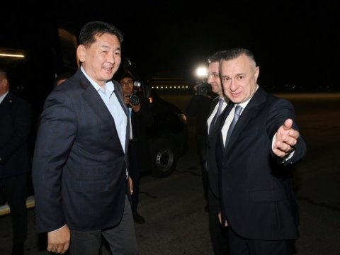 Monqolustan Prezidenti də Bakıdadır