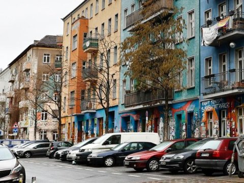 Almaniyada polisə HÜCUM ETDİLƏR