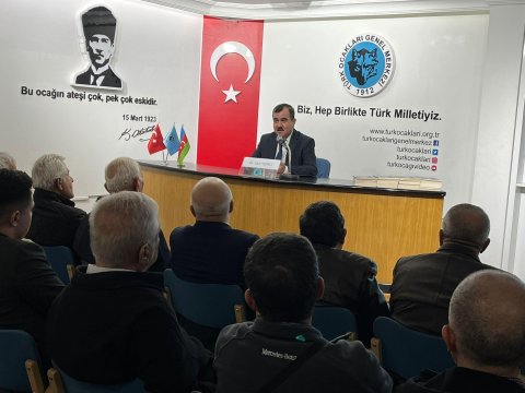 Şüşadan başlanan, İstanbulda bitən Sürəyya Ağaoğlu yolu