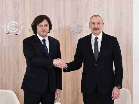 İlham Əliyev&nbsp;İrakli Kobaxidze ilə görüşüb - FOTO