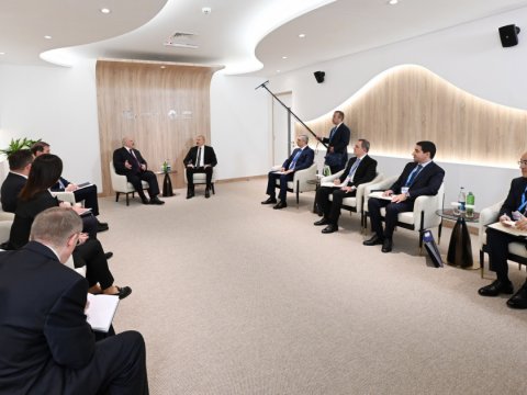 İlham Əliyev Aleksandr Lukaşenko ilə görüşdü