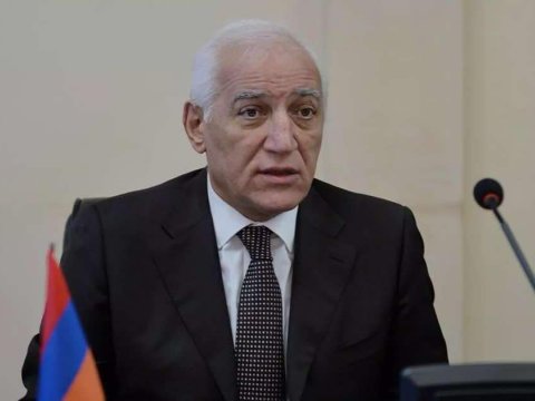 Ermənistan Prezidentinin vəziyyəti pisləşdi: xəstəxanaya yerləşdirildi