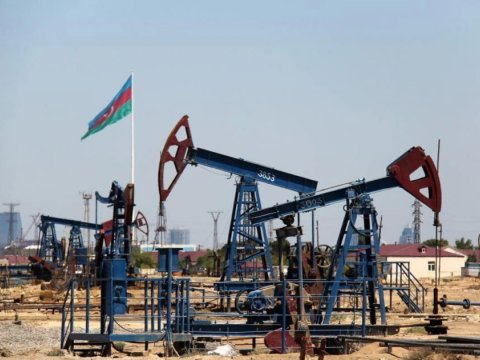 Azərbaycan nefti ucuzlaşıb