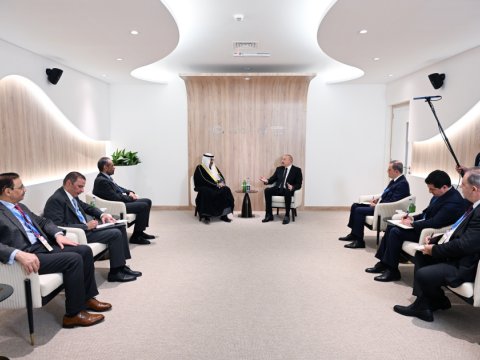 Prezident Küveyt Dövlətinin Vəliəhdi ilə görüşdü